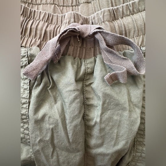 Lane Bryant Olive Cropped Cargo Jogger Pants, Size 18/20 - Picture 3 of 6